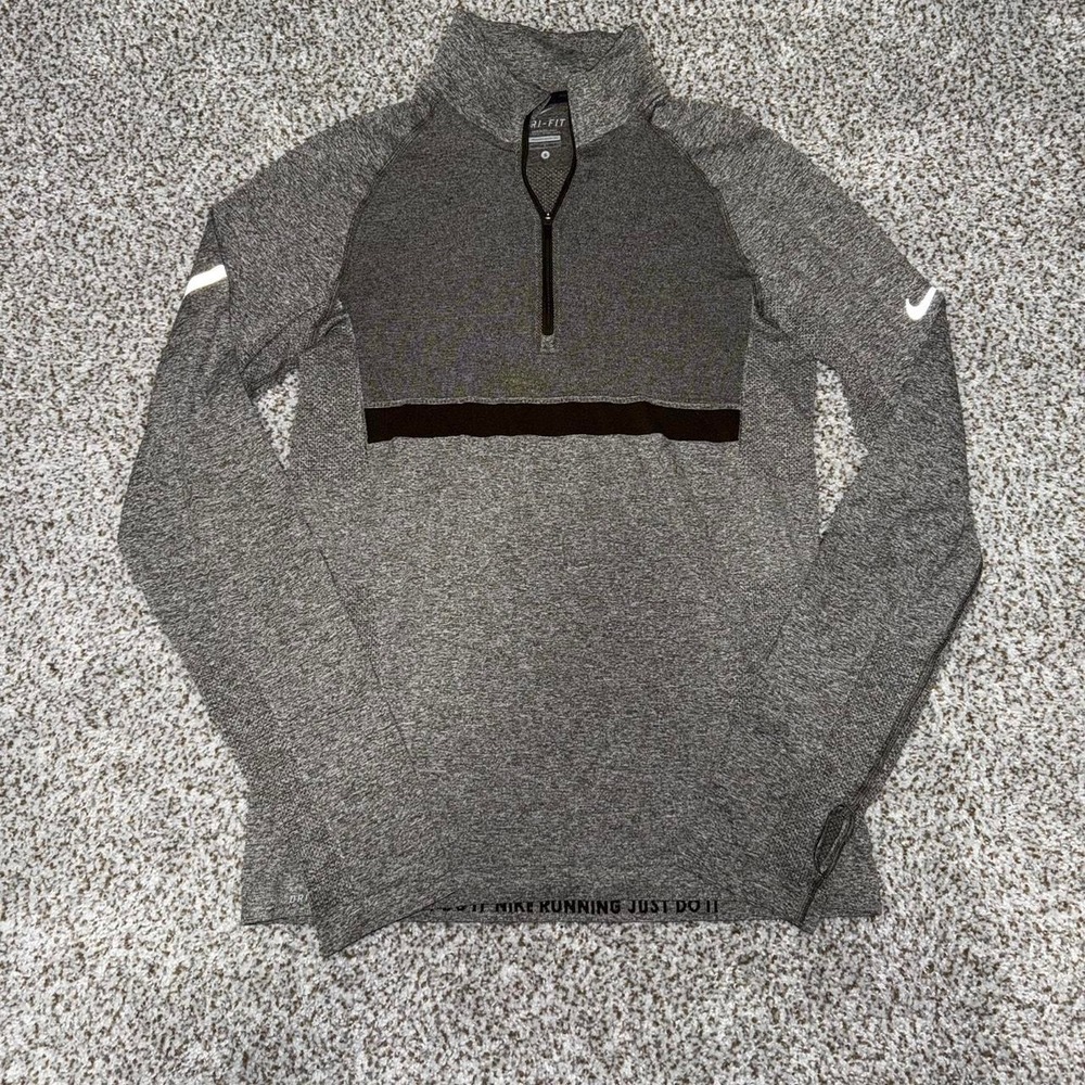 Nike Quarter Zip